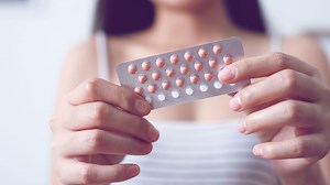 Pille gegen Akne: Wann wirkt sie?