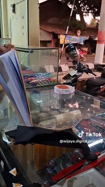 Digital Printing Process for High-Quality Hardcover Books