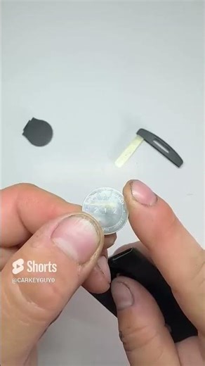 HOW TO CHANGE RENAULT KEY BATTERY