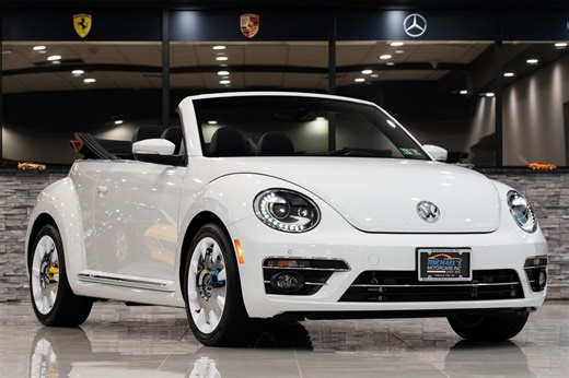No Reserve: 1,100-Mile 2019 Volkswagen Beetle 2.0T SEL Final Edition Convertible