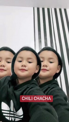 CHILI CHACHA #ehlydancingprincess #reelsfbviralシ #friends #explorepagereels #followers #dancevideo #ehlymoves #everyone | Ehlyxandra Junco