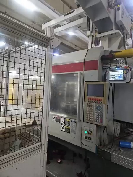 400 Van Dorn model 400HT plastic injection molding machine test