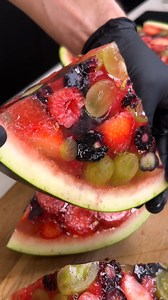 450K views · 686 reactions | On a testé la recette de pastèque virale sur TikTok ! #pasteque #viral #recette | FastGoodCuisine | Facebook