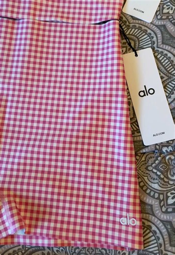 so excited prints are back at @alo private client access to give you guys a sneak peek of the new gingham pattern that will release with the new color drop!!😻✨ the material is airlift sleek! #alo #aloyoga #gingham #fyp #aloprivateclient