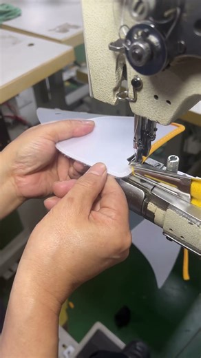 REER 246 Cylinder Arm Sewing Machine + Webbing Edge Binding | Perfect for Leather Pet Collars