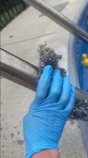 HOW TO MAKE YOUR POOL LADDER SHINE