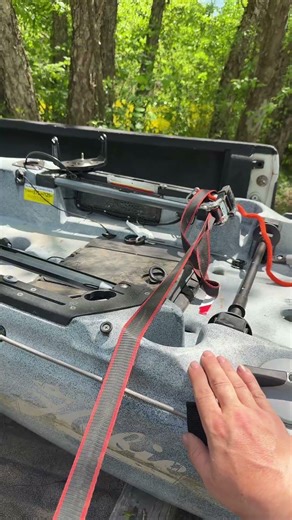 Stop Kayak Straps From Flapping & Damaging Your Boat! The Twist Hack