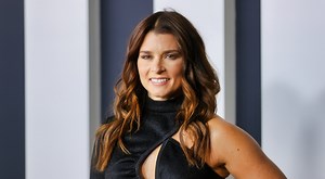 Social Media Was Drooling Over Aaron Rodgers’ Ex-GF Danica Patrick In Her Tiny Pink Outfit At F1 Miami (PICS)