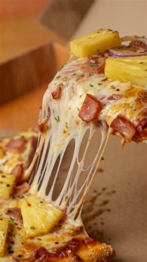 The Golden Ratio: Homemade Hawaiian Pizza 🍕🍍