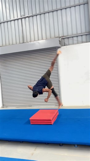 How to do a aerial cartwheel / coming soon tutorial aerial / ￼#fitness #shorts #flip