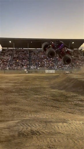 Happy to announce a show for 2026, and it's a return to one of our favorite stops--Santa Rosa! We'll be there in May, and have some big plans in between...for now, enjoy Shane's sweet freestyle from Santa Rosa this year! Thanks to BullSnot and FervoGear LLC for keeping us running! #monsterxtour #shaneplatomotorsports #skullkrushermonstertruck #santarosa #monstertrucks | Skull Krusher Monstertruck