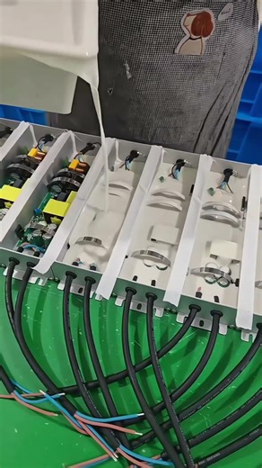 Professional Circuit Protection: How to Properly Encapsulate Your PCB.#diyelectronics #pcbmaking