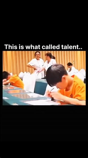 StartUpSphere on Instagram: "Mathematical finger counting is a traditional and practical method of using fingers to perform basic arithmetic and understand numbers. It is often the first counting method taught to young children, allowing them to physically represent numbers from 1 to 10. By raising one finger for each number, a child can count step by step in a very tactile and visual way. Typically, the left hand is used for numbers 1 to 5, while the right hand represents numbers 6 to 10. This 