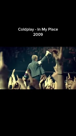 How long must you wait for it? ✨… In My Place - Coldplay, Live MTV World Stage 2009 Este es uno de mis directos favoritos, no es demasiado largo, pero las imágenes, el sonido, Viva la Vida Era… todo esta genial en ese directo ❤️ Los planos en esta parte con el público me pareció increíble 🥹 #col#coldplaym#inmyplacev#vivalavidal#coldplayespañal#coldplayespr#chrismartinn#jonnybucklandy#guyberrimanl#willchampioni#philharveyldplayers #coldplayespañol