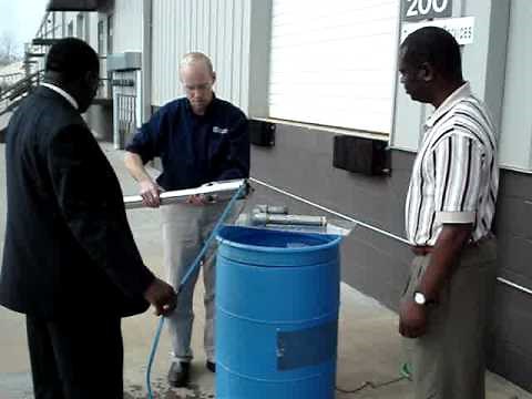 Grundfos submersible solar pump demo Part 1