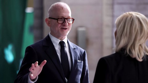 Burberry returns to growth as turnaround effort starts to bear fruit