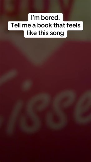 I’m cried in this book. Yet to read the second tho. #booktok #booktokfyp #tilliecole #athousandboykisses