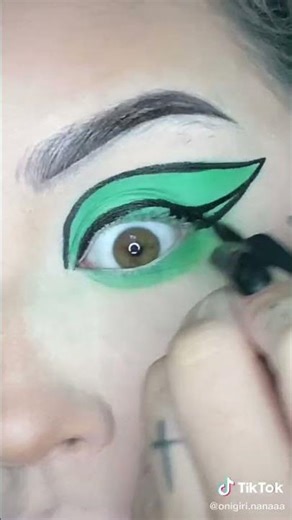 Tanjiro Kamado inspired makeup look! 🌊👹