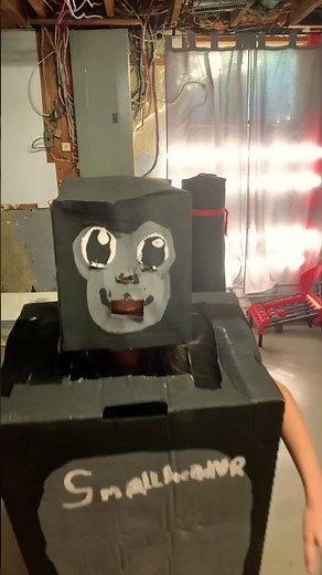 gorilla tag costume made with glue, paint and cardboard only took 3 hours to make