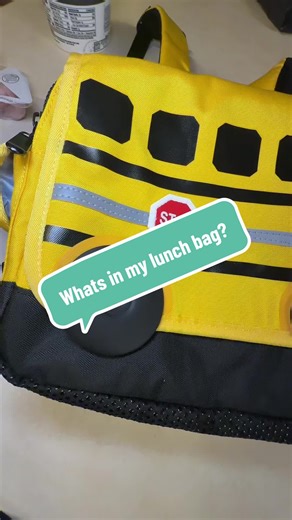 What’s in my lunch bag today and yes it’s shaped like a school bus because grown ups can still choose joy. For today its some of my favorite simple snacks. #whatsinmylunchbag #momlunchideas #workingmomlife #thewheelsonthebus #backtoschool