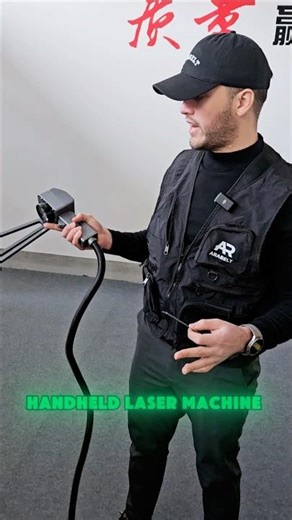 Handheld engraving machine carving with precision #engraving #handtools #machinetools #shorts