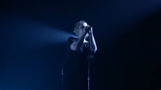 Moby - Lift Me Up (Live)