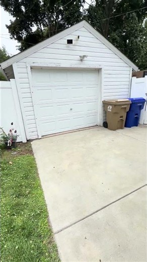 No-Dig Vinyl Fence #noconcrete #home #nodigfence #diy