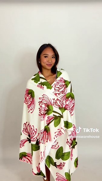 Jeans Warehouse on TikTok