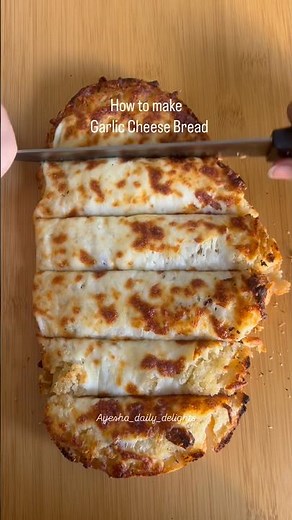 Garlic Cheesy Bread