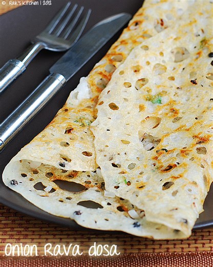 Onion rava dosa recipe (With video) - Raks Kitchen