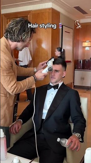 Get ready with Nick Daicos ahead of the 2025 Brownlow medal 👔🤵‍♂️🤩