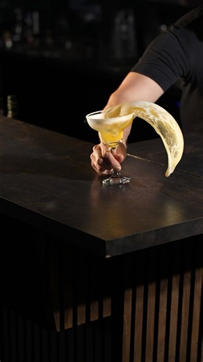 Because ...Some shots need creativity.#cinematography #videoediting #creativevideography