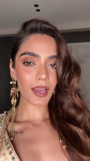 Stunning Makeup Transformation Tutorial