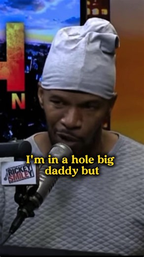Jamie Foxx has Rickey Smiley crying with laughter as he tells a hilarious story about his uncle on The Rickey Smiley Morning Show. His uncle was in serious trouble with loan sharks and desperately needed money. Jamie expected him to owe thousands of dollars… but the actual debt was just $79. Foxx immediately offered him $1,000 to clear the problem. His uncle refused. He wasn't looking for a handout. He wanted exactly $79… not a dollar more. And the funniest part? His uncle would call him 79 time