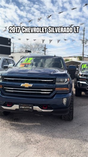2017 Chevrolet Silverado LT Features and Benefits