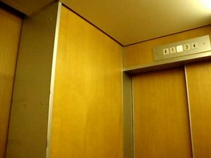 KONE Traction elevator/lift (Retake)