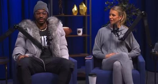 Marcus Freeman on Riley Leonard’s leadership and him being the missing piece for Notre Dame, “He’s been an amazing Football Player. But as a leader, he had to experience the first 2 weeks of what happened to us. Where you are on top of the world as the QB at Notre Dame, to the second week where everyone is booing you…. In two weeks he saw the highest of highs and the lowest of lows. Which helped him understand that you gotta play this game with confidence, not to what a crowd is saying… He is a 