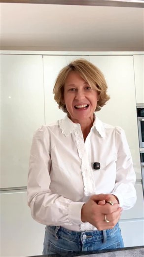 Dominique Ludwig Nutritionist MSc | It’s not that nutritionists keep changing their mind, it’s just there are so many messages to get across, that sometimes we just focus on... | Instagram