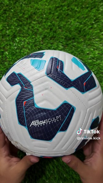 Balón Nike Academy 2024: Calidad y Tecnología Innovadora