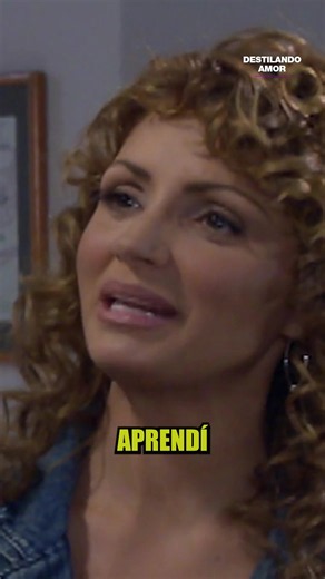 Mariana Franco desea trabajar en el Consejo Regulador del Tequila, pidiendo una oportunidad de trabajo a Roberto Avellaneda. Disfruta #DestilandoAmor por #LasEstrellas. Ve los CAPÍTULOS COMPLETOS solo por #ViX 👉 https://bit.ly/4dCs1Kn 👈