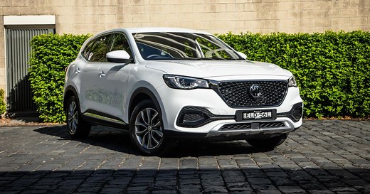 2021 MG HS Core review