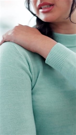 Long evenings can create neck and shoulder stiffness. Shakti Pillow helps improve circulation an