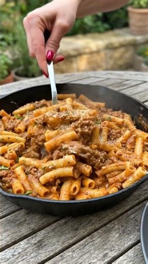 Classic Rigatoni with Meat Sauce #avasdailydishes #recipe #easyrecipe #food