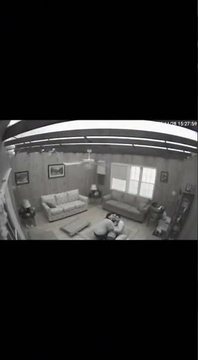 🌪️🏠 Family Watches in Horror as Tornado Approaches Their Home #tornado