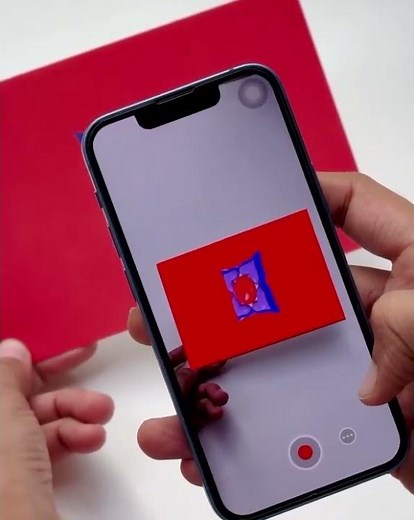 Send with love💌Incredible AR-postcard created by @studiodamu ✨