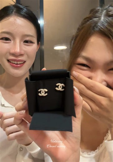 Chanel Earring Unboxing Experience