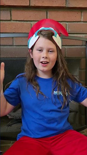 Meet Smurfette and Papa Smurf #smurfsmovie