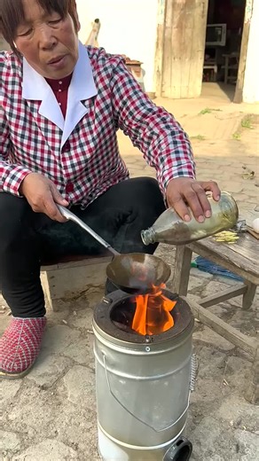 31 2000s kids, do you remember #2000s #millennials #nostalgia #childhoodmemories #throwback