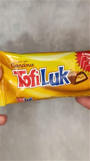 TofiLuk Chocolate Review 🍫 | Caramel Wafer Surprise 😍 | Full Taste Test