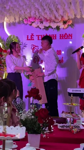 Video của Hào18K1 (@to_hao_1997) với bản nhạc SUNRISE (Super Slowed Reverb) - Xantesha